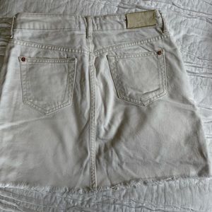 MANGO ORGANIC COTTON DENIM SKIRT IN CREAM